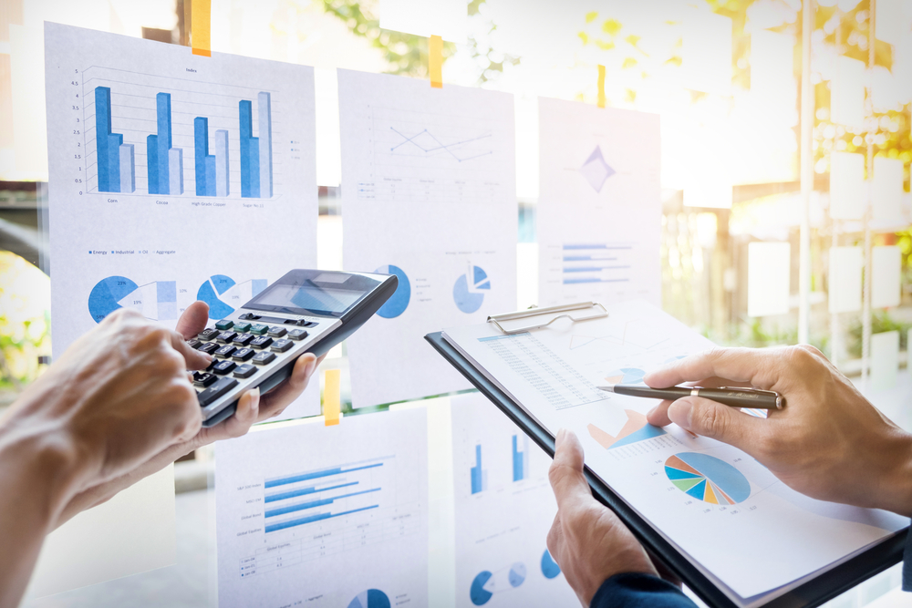 shutterstock 578815669 - Use financing tools to take advantage of seasonal demand